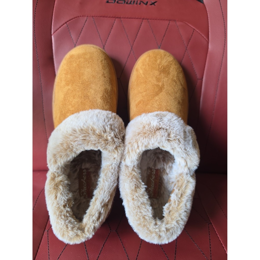 Sketchers Cozy Campfire Slippers Size 9 Women's